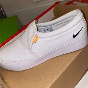 Nike court royale AC SLP
